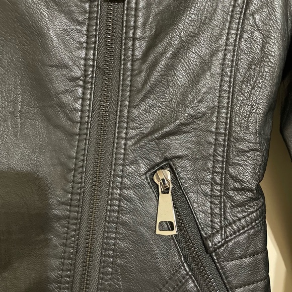 Black leather Jacket in excellent condition - Picture 6 of 7